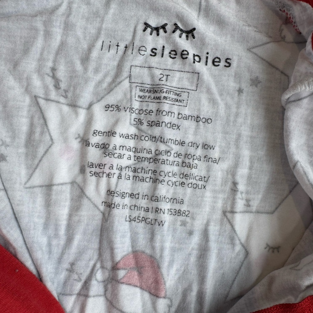 LITTLE SLEEPIES SLEEPY SANTA STARS BAMBOO ZIPPY SLEEPER SIZE 2T - Picture 3 of 4